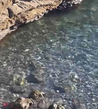 Casamore Privacy E Panorama Comodo A Tutti I Servizi Silenzioso Posto Auto E Box Per Auto Piccole E Moto, Si Accede Attraverso Scale Recco