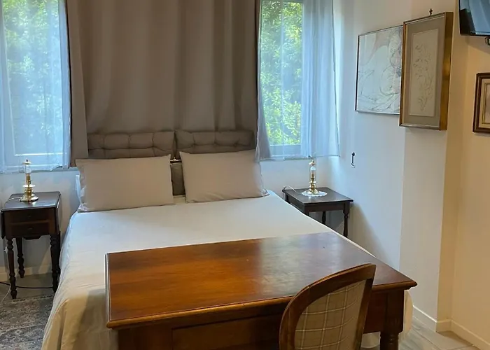 Casamore Privacy E Panorama Comodo A Tutti I Servizi Silenzioso Posto Auto E Box Per Auto Piccole E Moto, Si Accede Attraverso Scale Apartment Recco