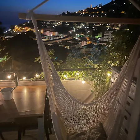 Appartamento Casamore Privacy E Panorama Comodo A Tutti I Servizi Silenzioso Posto Auto E Box Per Auto Piccole E Moto, Si Accede Attraverso Scale *