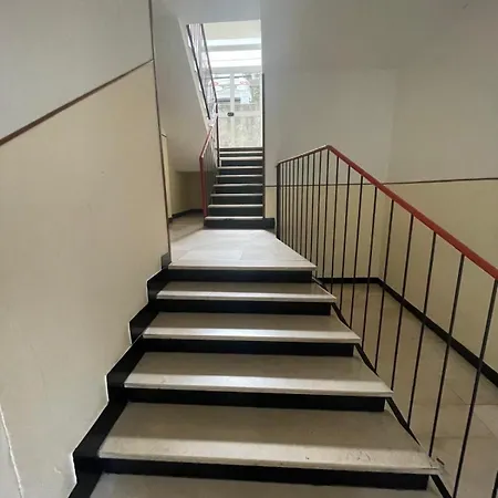 Apartment Casamore Privacy E Panorama Comodo A Tutti I Servizi Silenzioso Posto Auto E Box Per Auto Piccole E Moto, Si Accede Attraverso Scale *